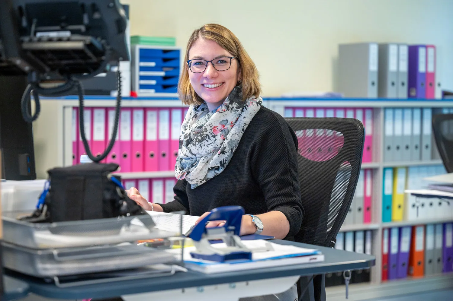 Im Pflegeheim Sonnenrain in Zihlschlacht arbeitet Jana im Büro.